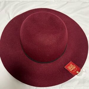 Women's Wide-Brim Wool Fedora Hat - Burgundy